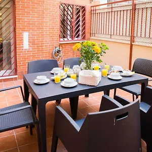 Apartment Holidays2malaga Victoria High Speed Wifi, Malaga
